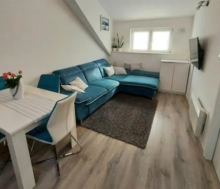 Apartment Nelly Split